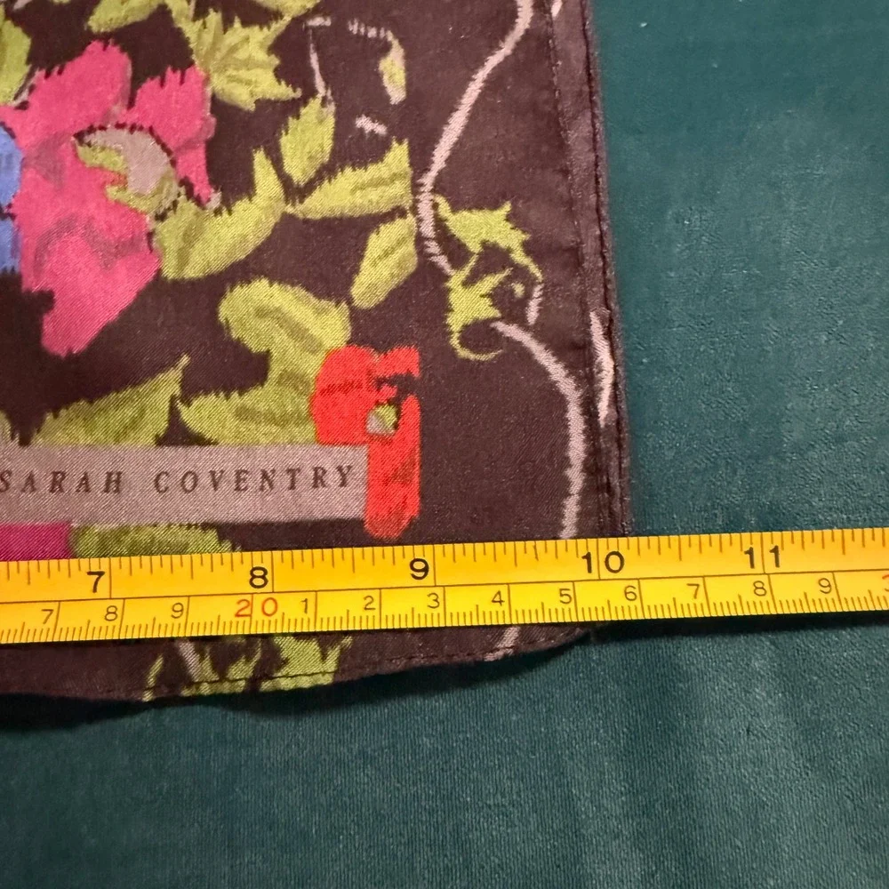 Vintage Scarf Bundle 3pc Floral & Solid Oblong Scarves Mixed‎ Brands